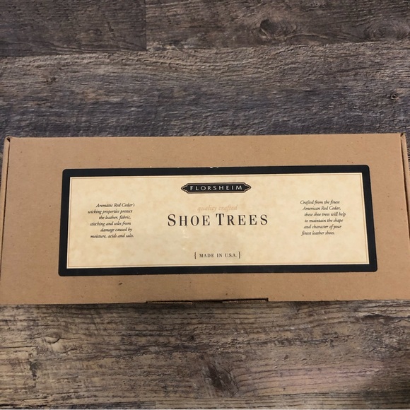 Vintage Cedar Wooden Shoe Trees Sz M Men's Florsheim NIB never used - Picture 2 of 8